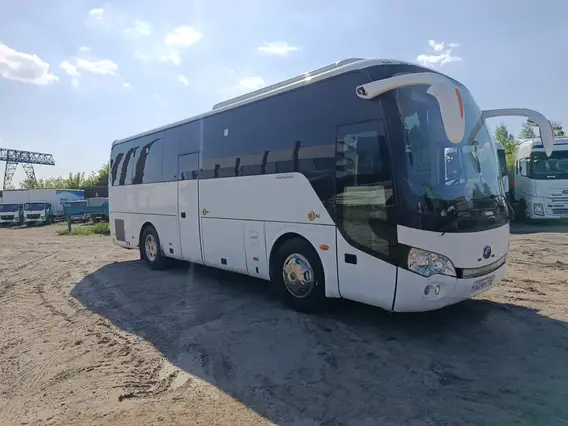 Междугородний автобус Yutong ZK6938HB9 2023 года б/у фото 3