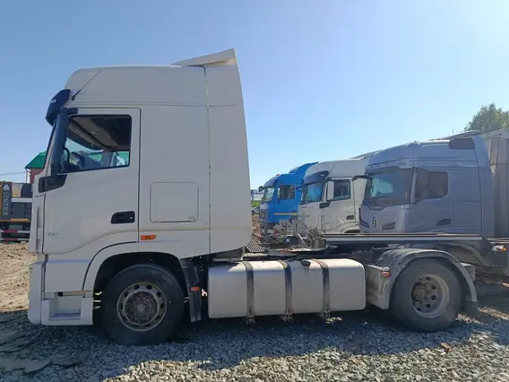 Седельный тягач Dongfeng DFH4180 2023 года б/у фото 5