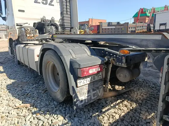 Седельный тягач Dongfeng DFH4180 2023 года б/у фото 7