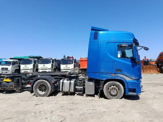 Седельный тягач Dongfeng DFH4180 2023 года б/у фото 5