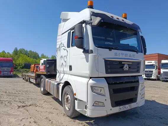 Седельный тягач SITRAK c7h 2023 года б/у фото 4