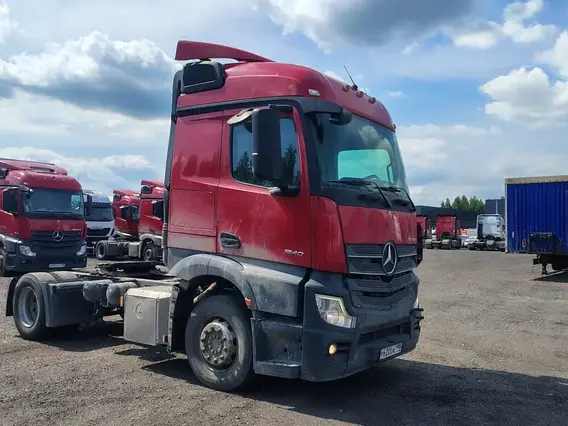 Седельный тягач Mercedes-Benz Actros 2021 года б/у фото 4