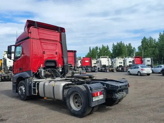 Седельный тягач Mercedes-Benz Actros 2022 года б/у фото 6