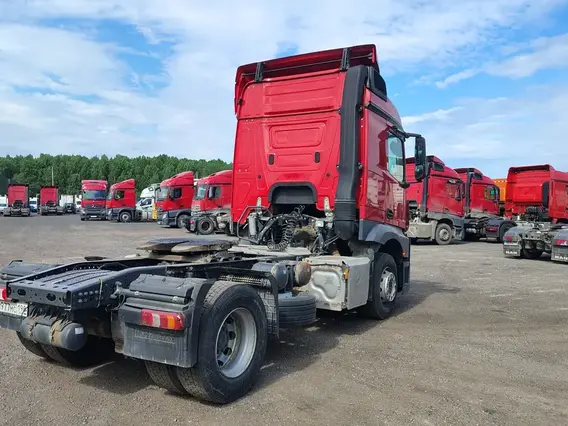 Седельный тягач Mercedes-Benz Actros 2022 года б/у фото 8