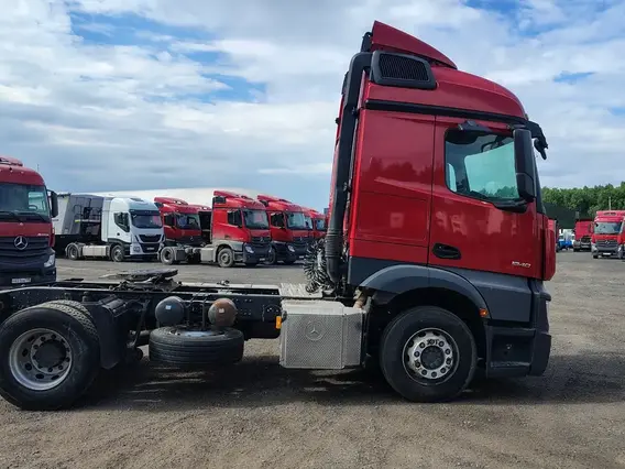 Седельный тягач Mercedes-Benz Actros 2022 года б/у фото 9