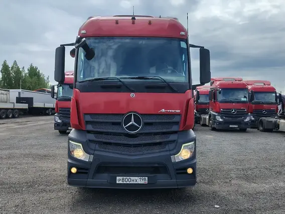 Седельный тягач Mercedes-Benz Actros 2021 года б/у фото 3