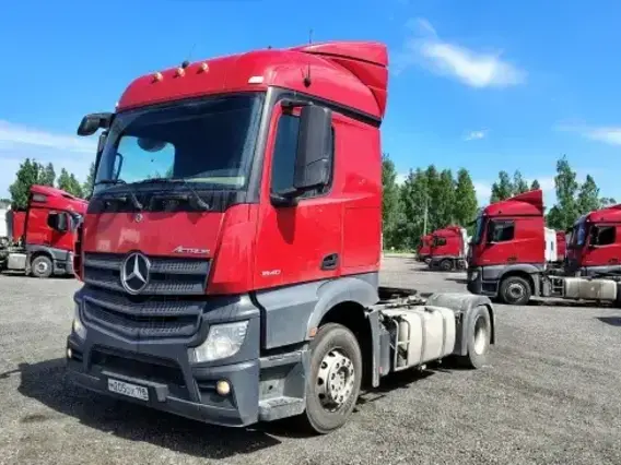 Седельный тягач Mercedes-Benz Actros 2022 года б/у