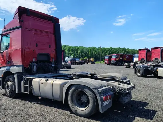 Седельный тягач Mercedes-Benz Actros 2021 года б/у фото 6