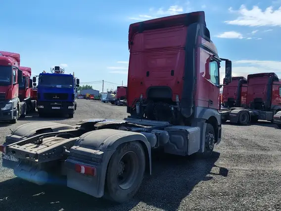 Седельный тягач Mercedes-Benz Actros 2021 года б/у фото 8
