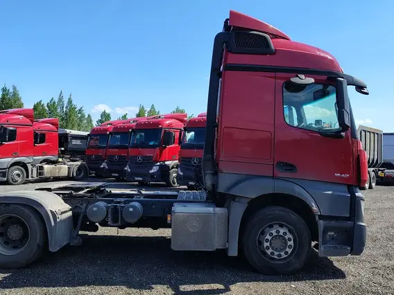 Седельный тягач Mercedes-Benz Actros 2021 года б/у фото 9
