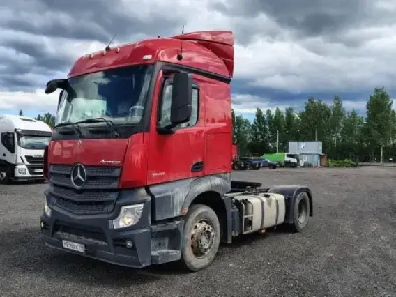Седельный тягач Mercedes-Benz Actros 2021 года б/у