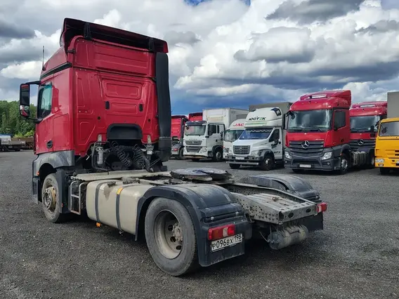 Седельный тягач Mercedes-Benz Actros 2021 года б/у фото 6