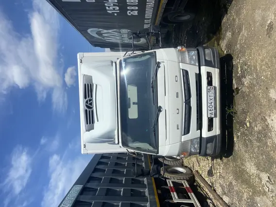 Изотермический фургон Mitsubishi Fuso Canter 2021 года б/у фото 2