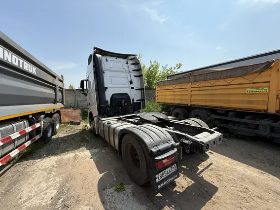 Седельный тягач Shacman SX4188YY381 2023 года б/у фото 8