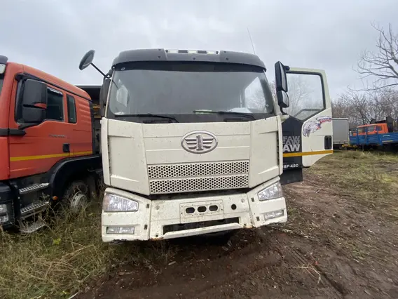 Самосвал FAW J6 2023 года б/у