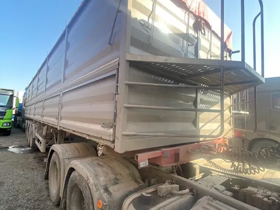 Полуприцеп-зерновоз Металлстрой64 КЗА-3-1 2023 года б/у фото 3