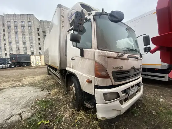 Фургон-рефрижератор HINO 500 2016 года б/у фото 2