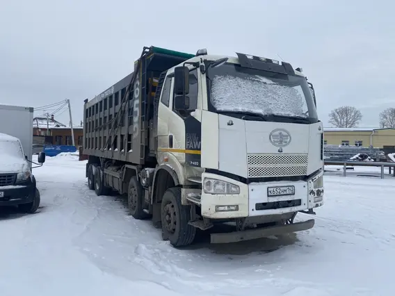 Самосвал FAW J6 2021 года б/у