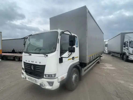Тентованный грузовик Камаз 43082 2023 года б/у фото 3
