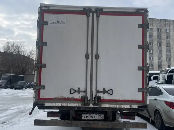 Изотермический фургон Mitsubishi Fuso Canter 2021 года б/у фото 7