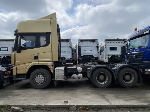 Седельный тягач Shacman SX42584W324C 2022 года б/у фото 4