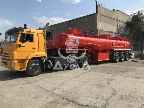 Полуприцеп-бензовоз ППЦ Полуприцеп-цистерна ППЦ-30/3 (шоссейная резина)  б/у