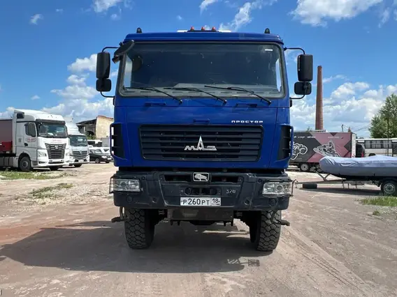 Седельный тягач МАЗ 643228 2023 года б/у фото 2