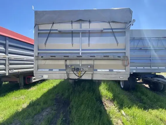 Полуприцеп самосвальный ЮГ АВТО 924100 2022 года б/у фото 3