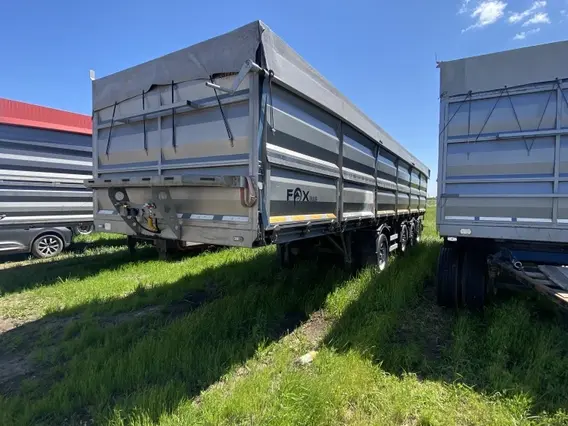 Полуприцеп самосвальный ЮГ АВТО 924100 2022 года б/у фото 4