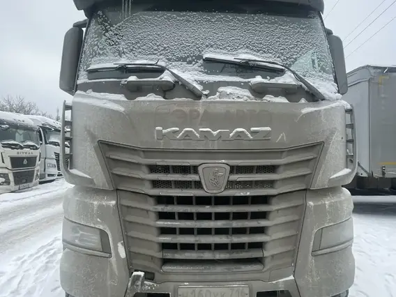 Седельный тягач Камаз 54901 2021 года б/у фото 2