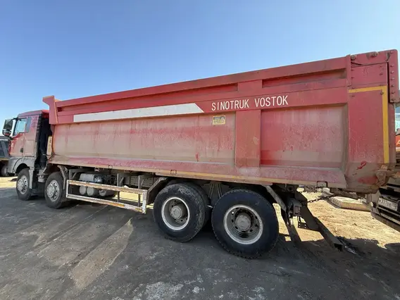 Самосвал Sinotruk Sitrak c7h 2022 года б/у фото 4