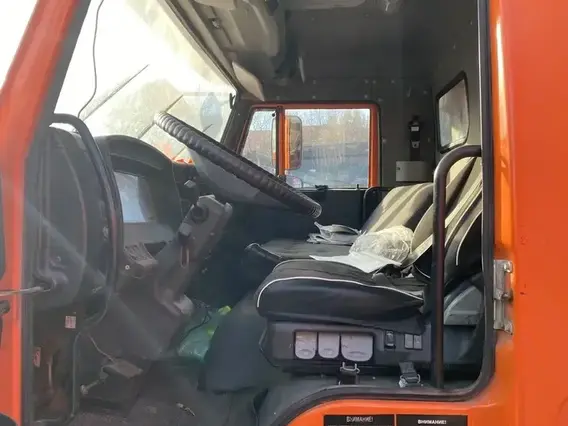 Седельный тягач Камаз 65201 2019 года б/у фото 6