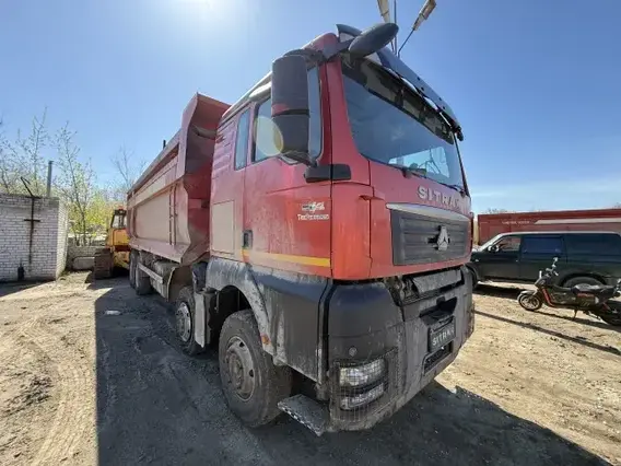 Самосвал Sinotruk Sitrak c7h 2022 года б/у
