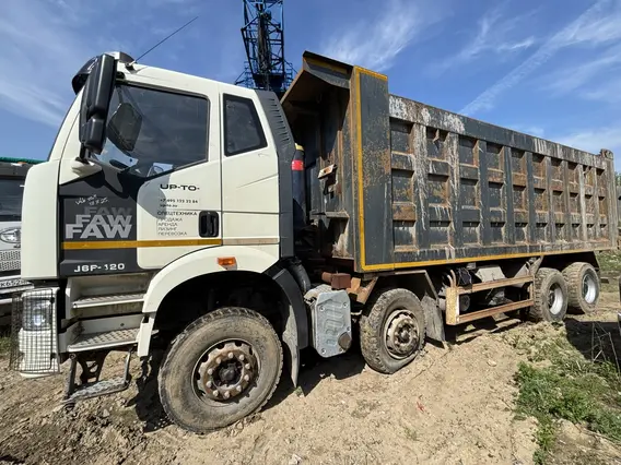 Самосвал FAW J6 2023 года б/у фото 4