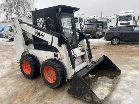 Фронтальный погрузчик BULL SL700 2023 года б/у
