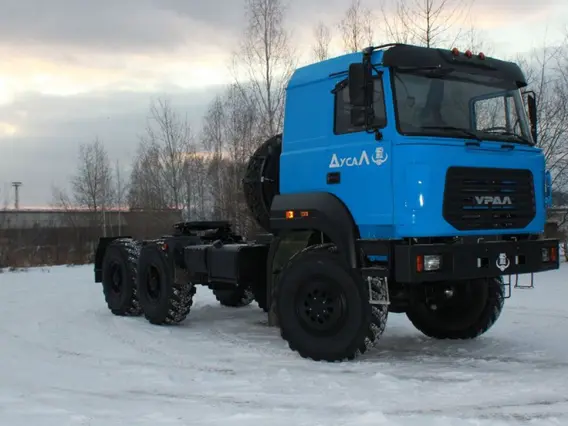 Тягач Урал 44202 2025 года новый фото 8