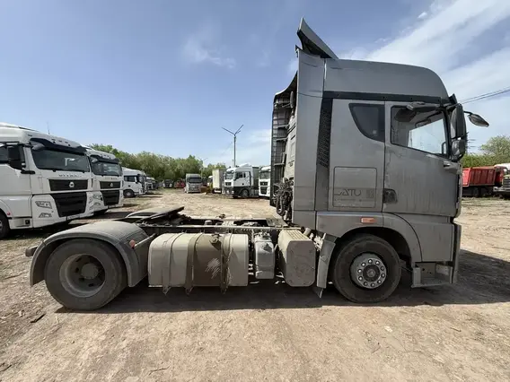 Седельный тягач FAW JH6 2023 года б/у фото 8