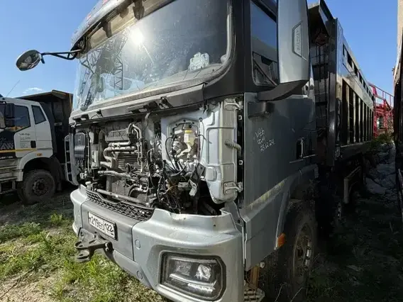 Самосвал Shacman SX331863366 2023 года б/у
