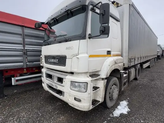 Седельный тягач Камаз 5490 2018 года б/у фото 4