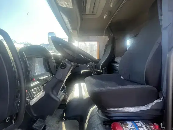Тентованный грузовик Камаз 4308 2024 года б/у фото 8