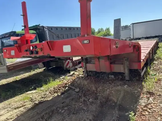 Полуприцеп-тяжеловоз ДЕЛО ТЕХНИКИ 9835-0000050-03 2023 года б/у