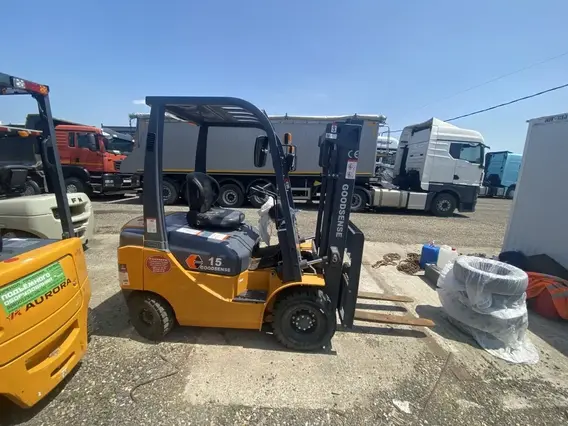 Вилочный погрузчик GOODSENSE FD15G-X11 2024 года б/у фото 8