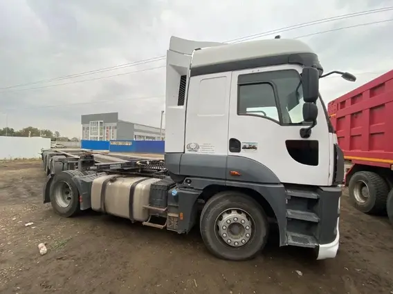 Седельный тягач Ford Cargo 2019 года б/у фото 8