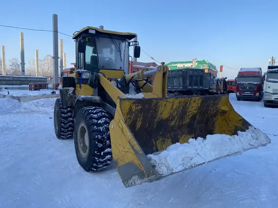 Фронтальный погрузчик SDLG LG933L 2020 года б/у фото 7