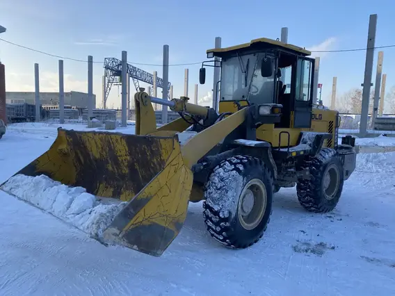 Фронтальный погрузчик SDLG LG933L 2020 года б/у фото 8
