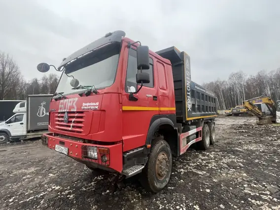 Самосвал Howo HW76 2023 года б/у фото 3