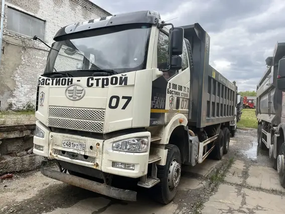 Самосвал FAW J6 2022 года б/у фото 4