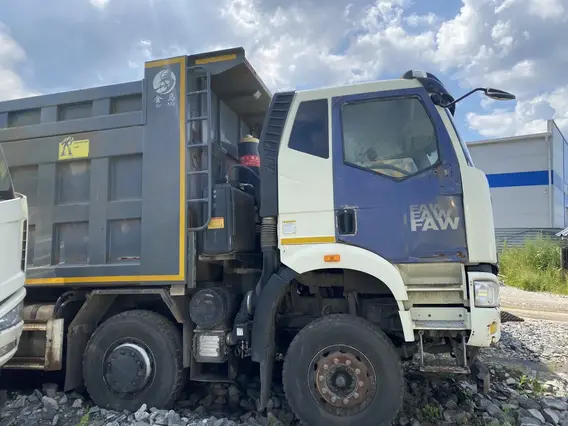 Самосвал FAW J6 2022 года б/у фото 9