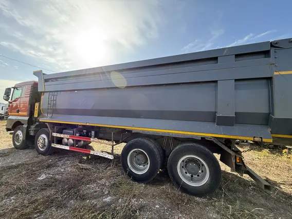 Самосвал Sinotruk Sitrak c7h 2022 года б/у фото 5