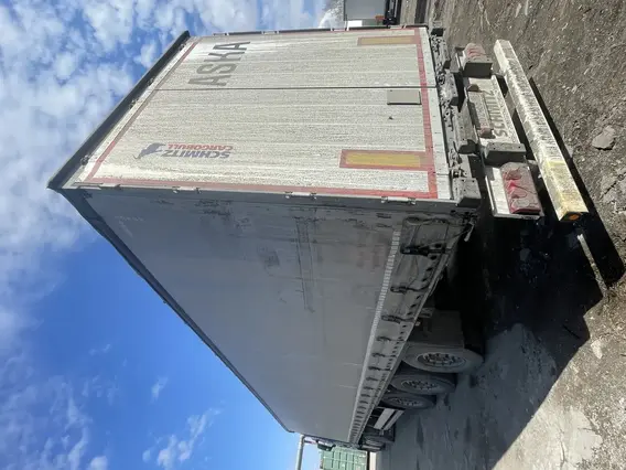 Грузовой полуприцеп общего назначения SCHMITZ SCS 24 - 9084 2022 года б/у фото 5
